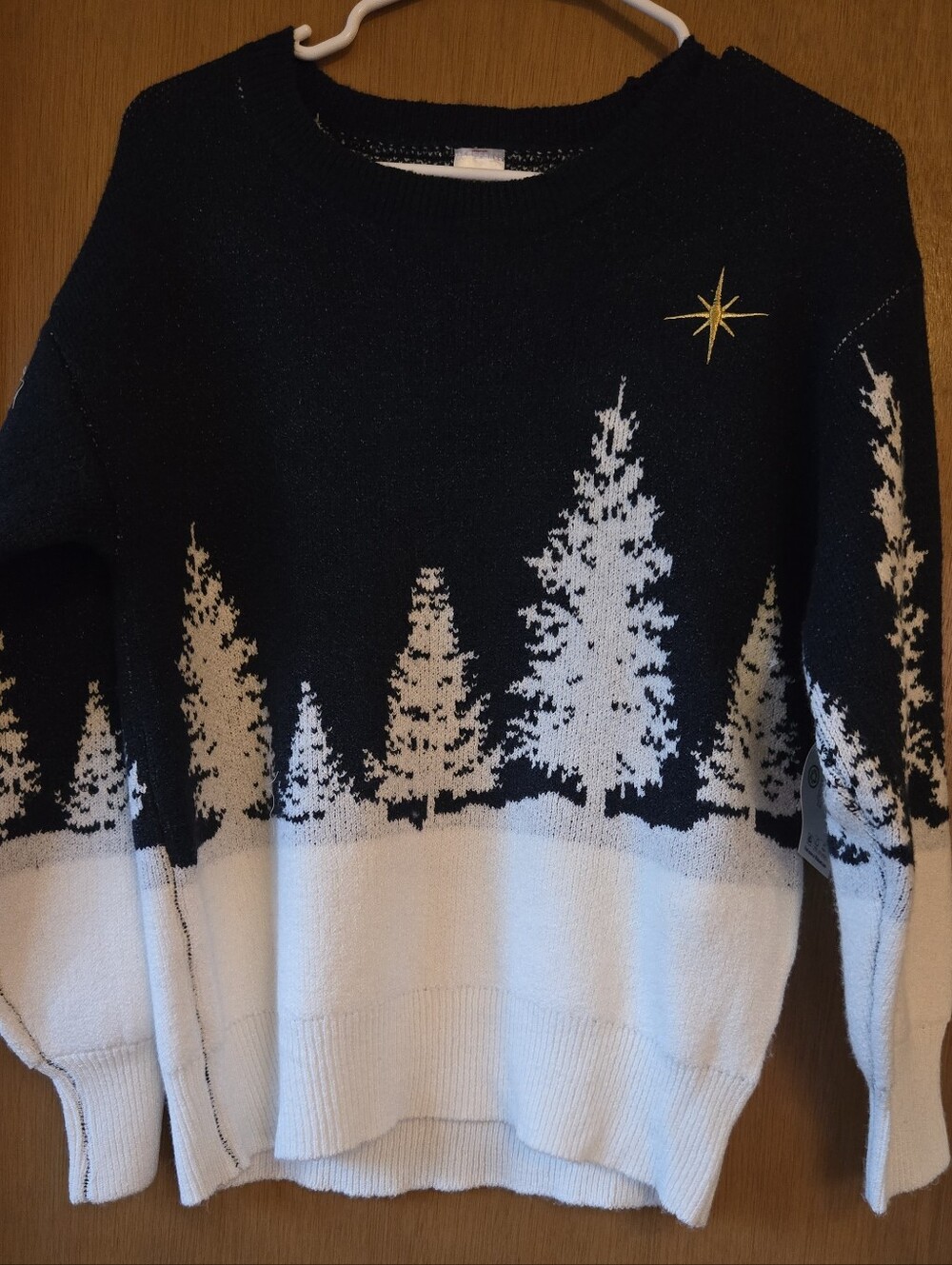 NWT HOLIDAY Crewneck Sweater - DARK BLUE and White